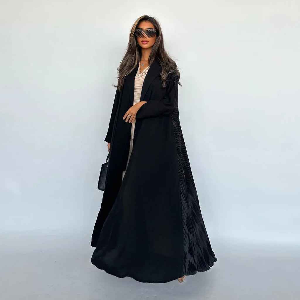 Ensemble Abaya Modeste Plissé Noir avec Hijab Assorti