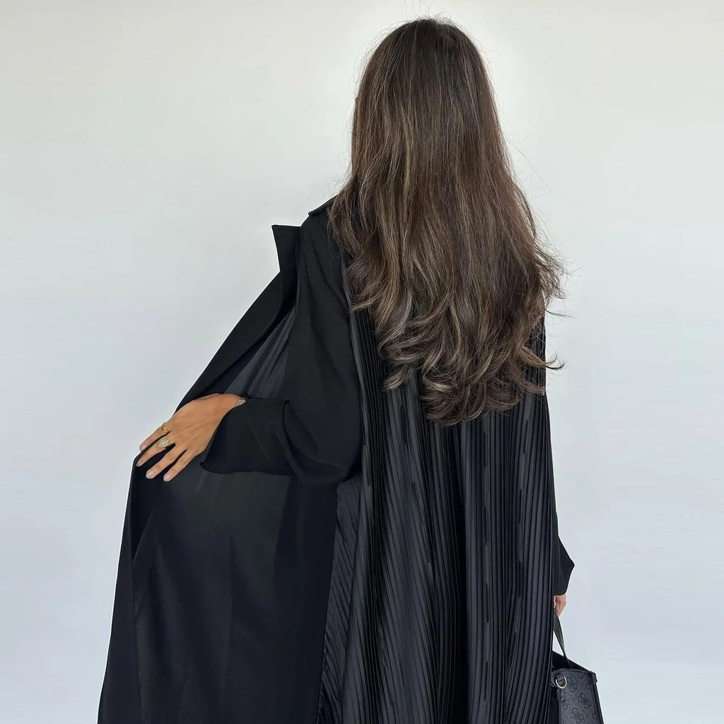 Ensemble Abaya Modeste Plissé Noir avec Hijab Assorti