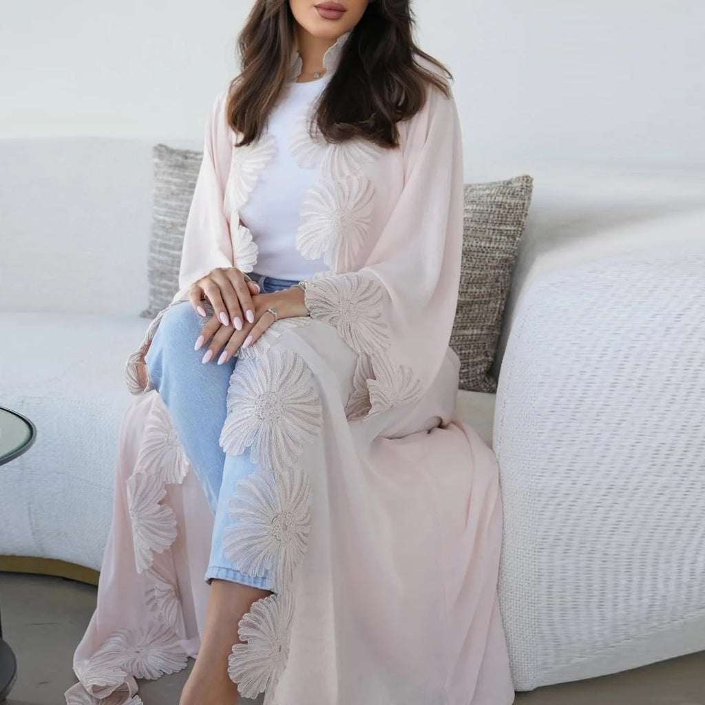 Abaya Élégante Florale Patchwork ✨