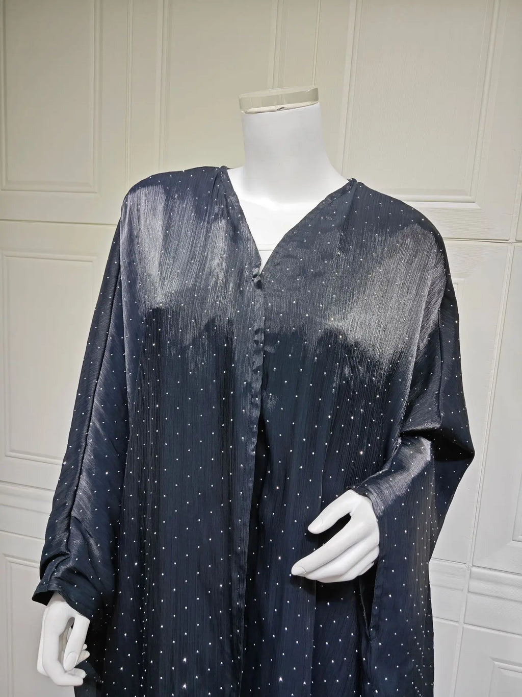 Abaya Ouverte sur le Devant Style Dubaï